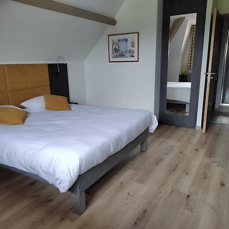 Hotel Relais Saint Michel à Villegusien-le-Lac Extérieur photo