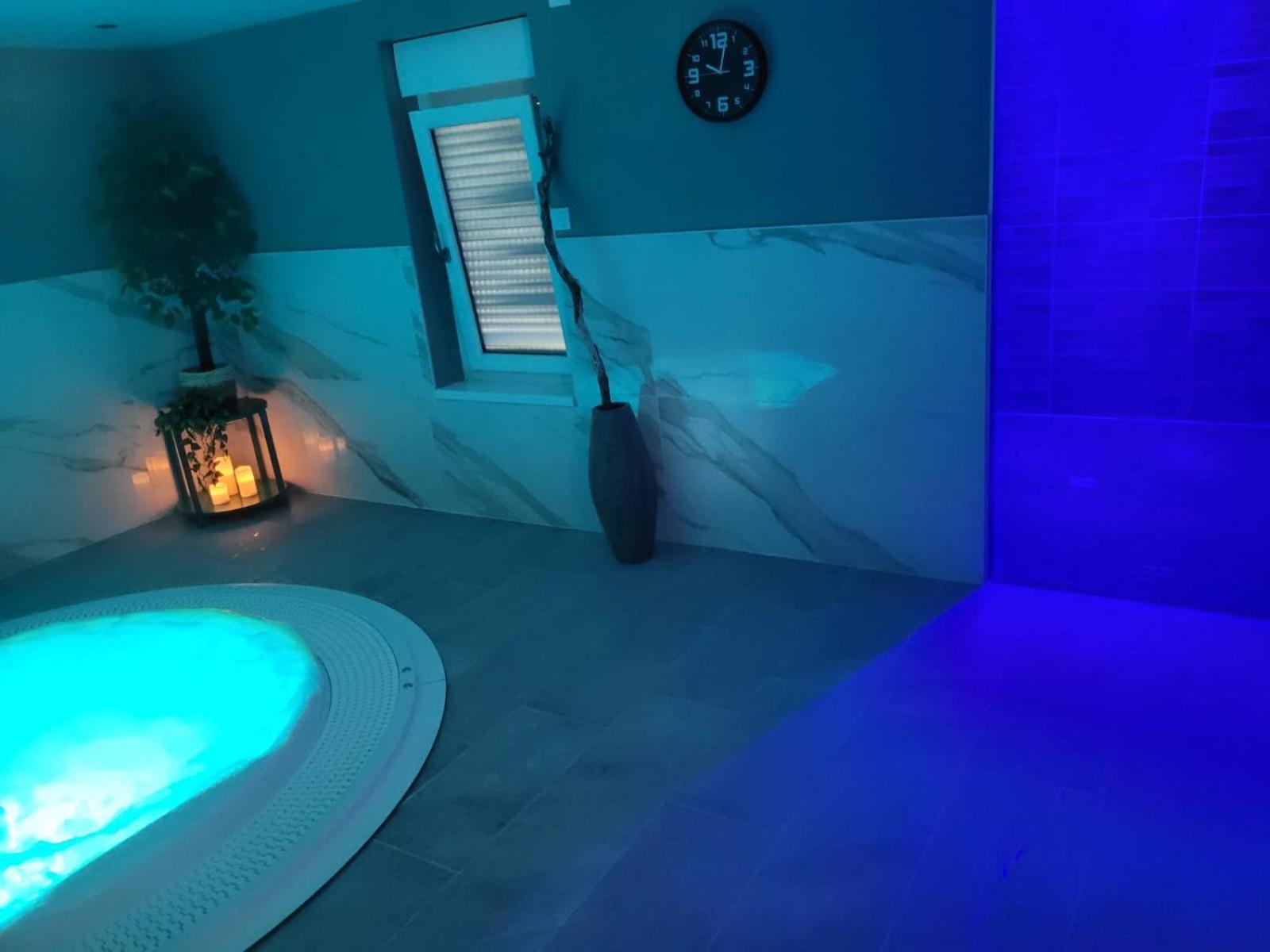 Hotel Relais Saint Michel à Villegusien-le-Lac Extérieur photo